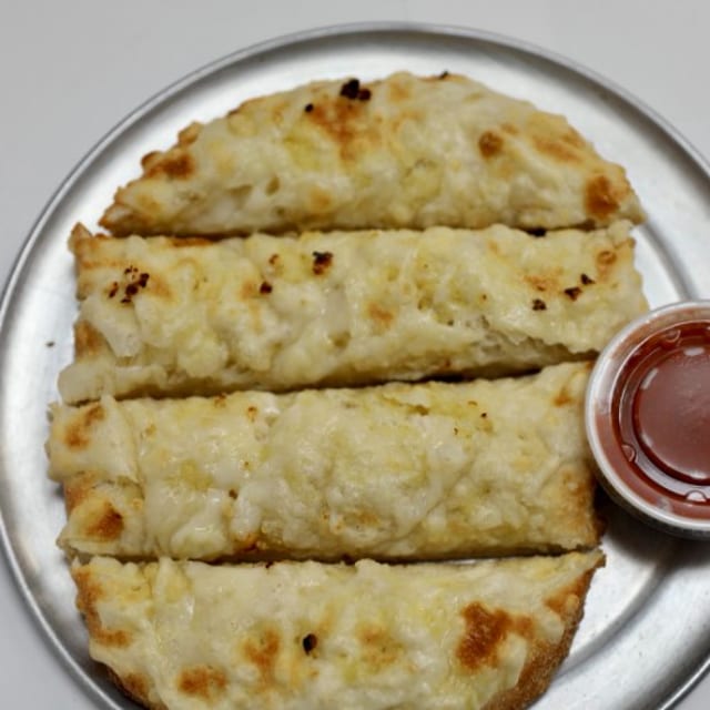 Garlic Cheese Bread.