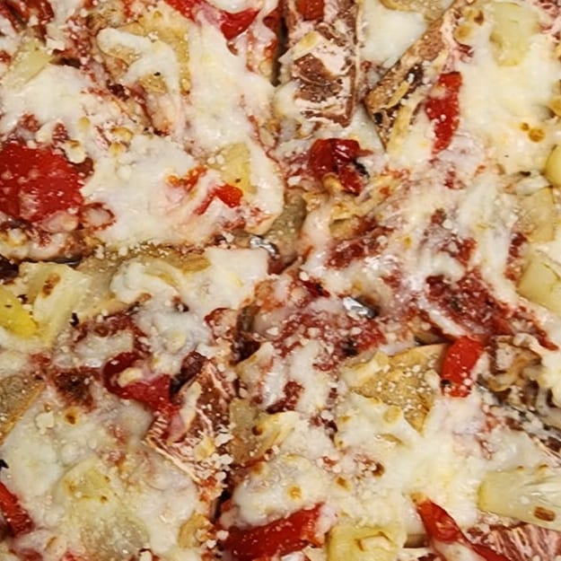 Specialty Hawaiian Pizza (16").