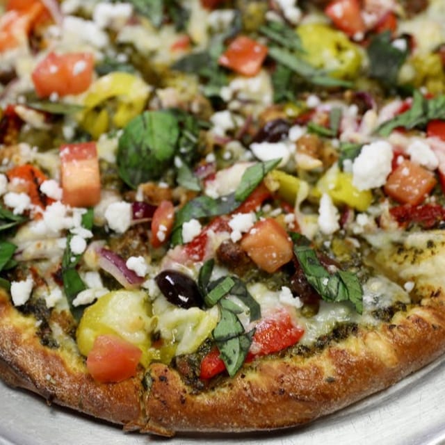 Pesto Mediterranean Pizza (10").